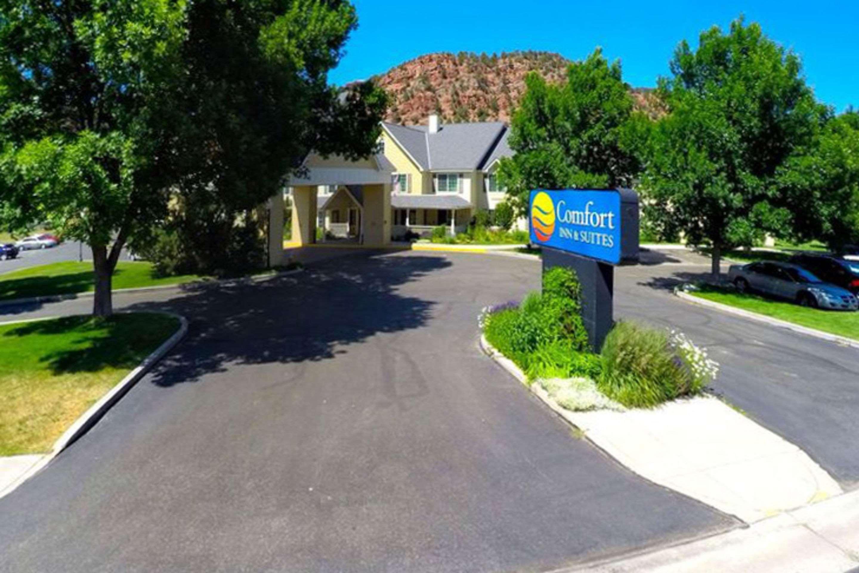 Comfort Inn & Suites Carbondale Exterior foto